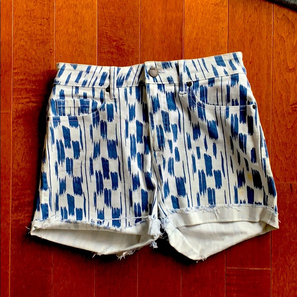 Women’s shorts